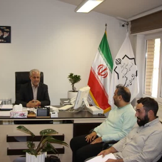 دیدار دهیار روستای زردبند با بخشدار رودبارقصران